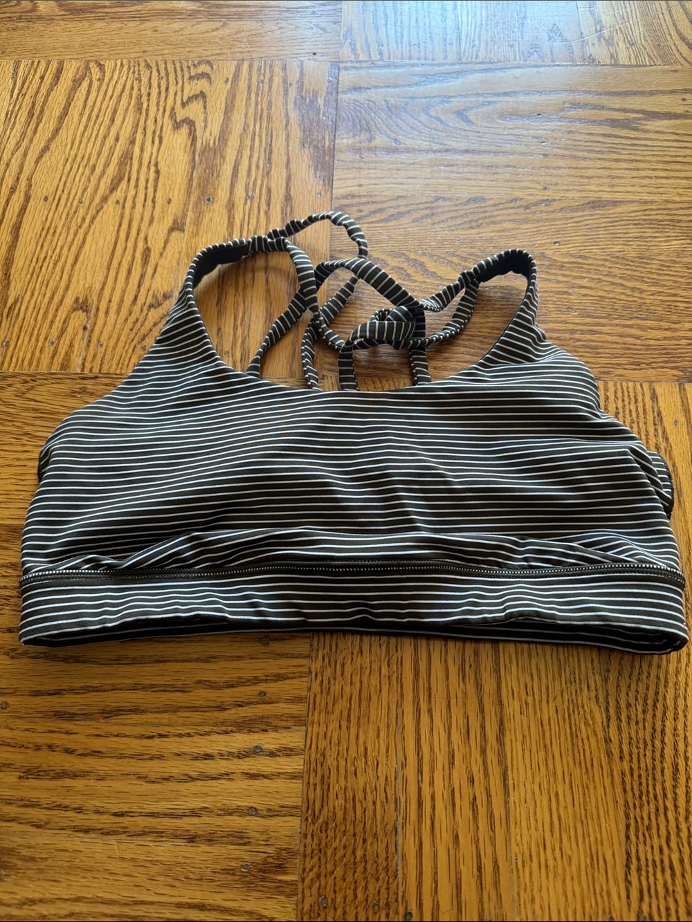 Lululemon energy bra